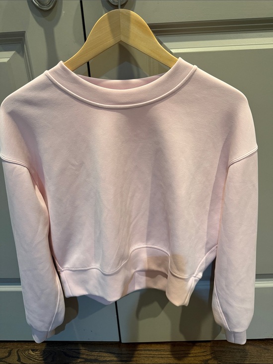lululemon athletica Tops - lululemon athletica Light Pink Cropped Crewneck Sweatshirt